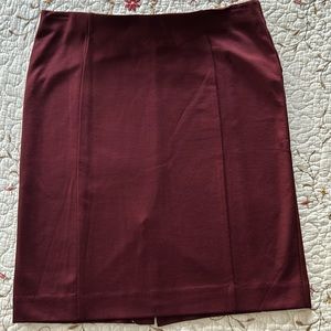 Maroon wine color skirt - Ann Taylor - very comfortable